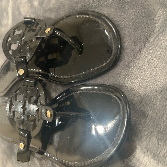Tory Burch - Miller Patent Sandal - Size 10 - Picture 4 of 5
